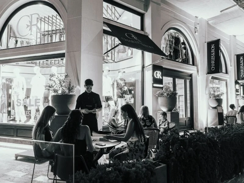 Charles & Ron Café — imagery from St. George’s Restaurants